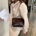 Retro winter bag for women  new embroidered thread small square bag with foreign air chain single shoulder bag slant span bag
