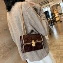 Bag women's bag fresh 2019 small new Korean version versatile One Shoulder Messenger fashion Lingge chain small square bag
