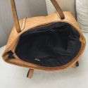 Women's bag  new European and American fashion retro large capacity handbag willow nail Simple Shoulder Bag 