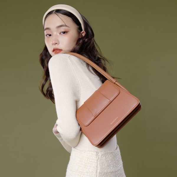 Leather underarm bag a hair agent factory fashion trend Korean leather minority design women's bag commuter shoulder bag