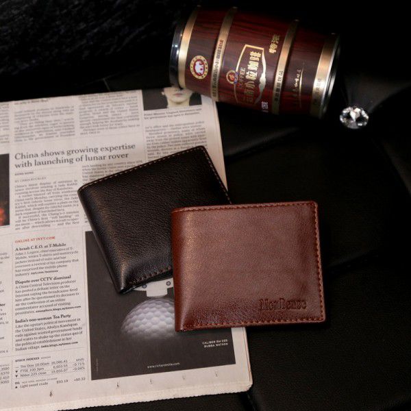 New business men's short wallet wallet multi card slot zero wallet trend leisure 20% off men's wallet